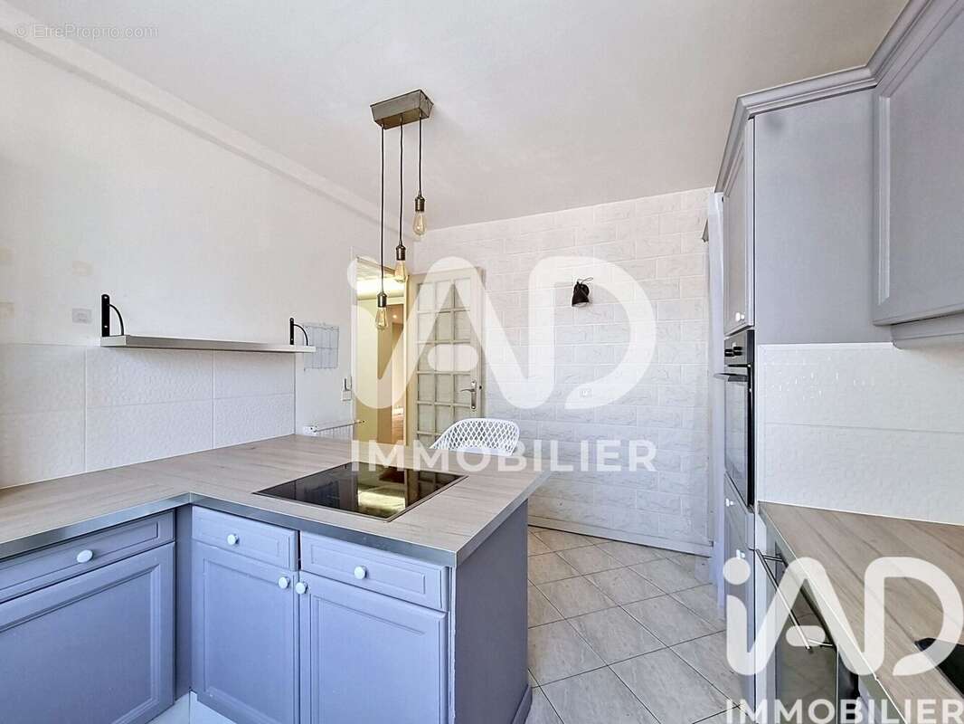 Photo 7 - Appartement à LIVRY-GARGAN