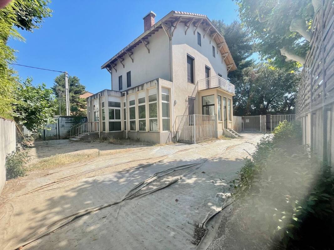 Appartement à MARSEILLE-12E