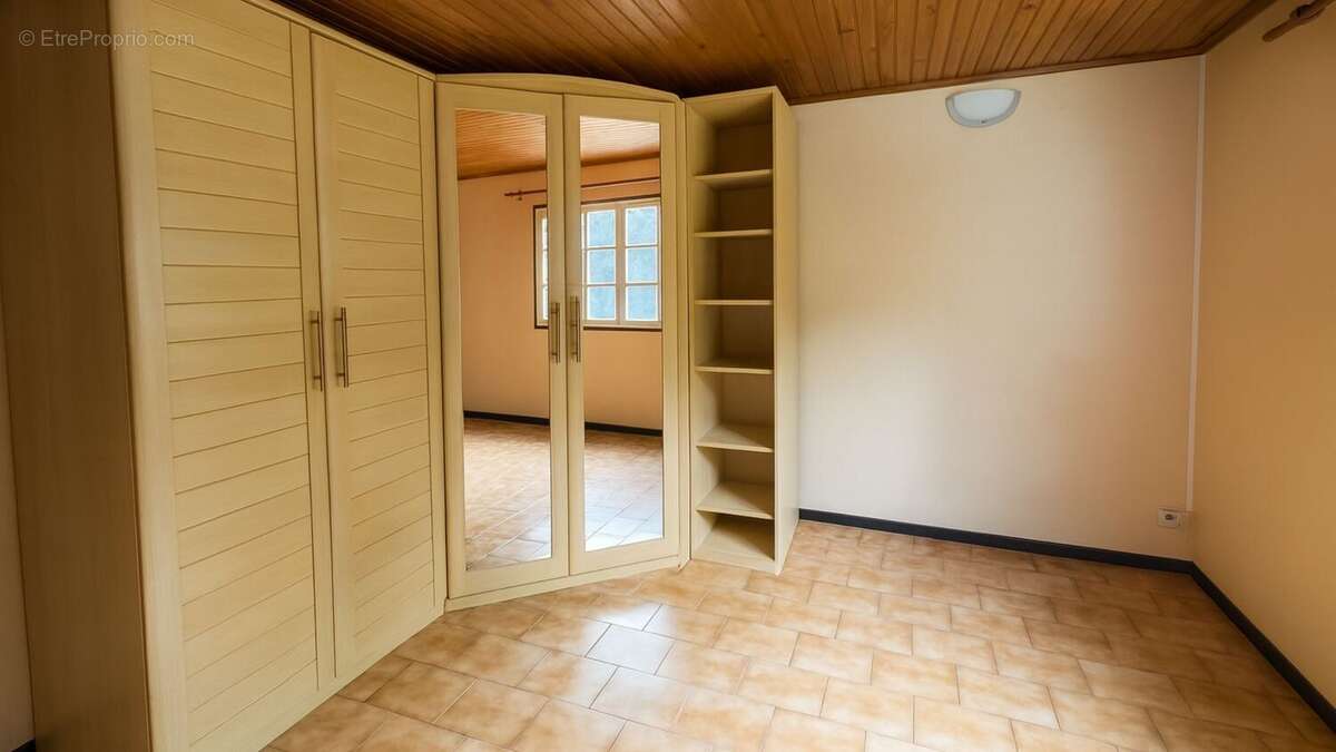 Maison à SAINT-DENIS