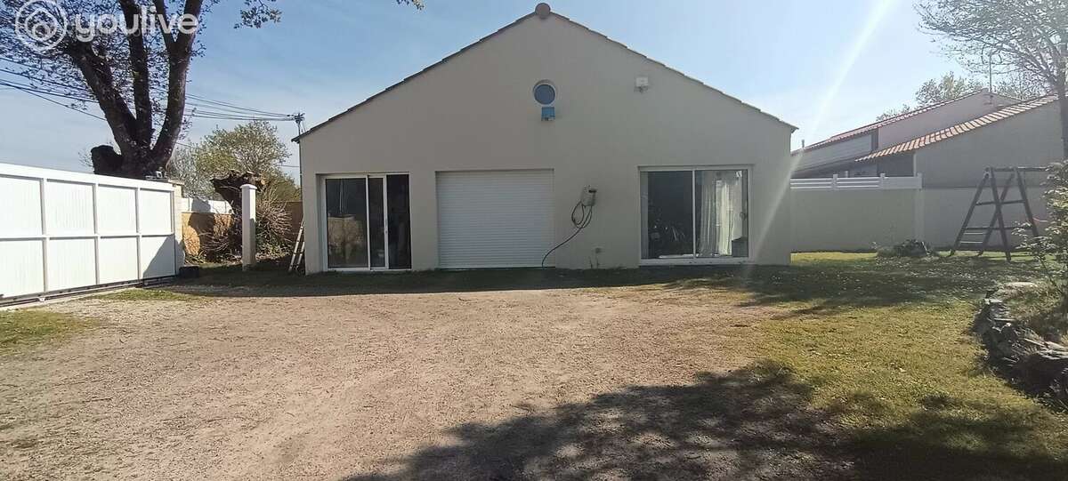 Maison à GROSBREUIL