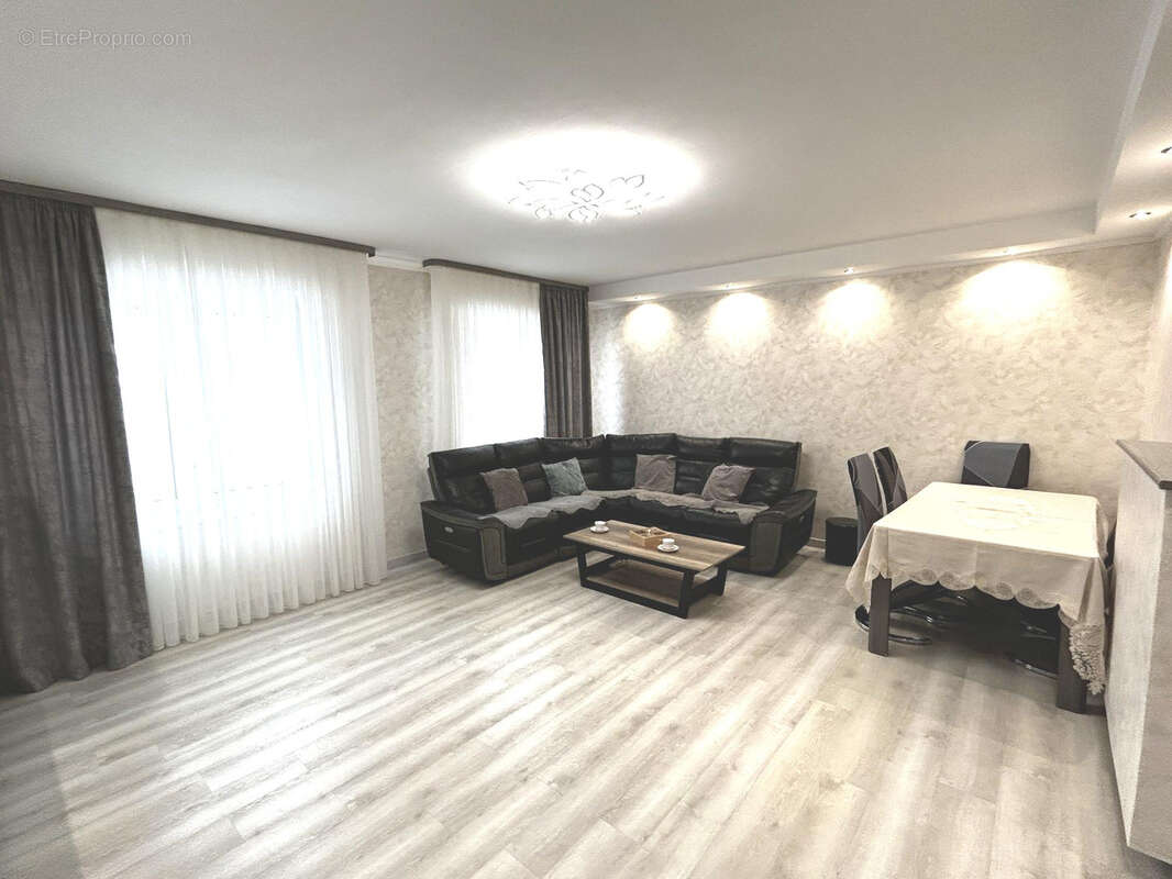 Appartement à MONTIGNY-LES-METZ