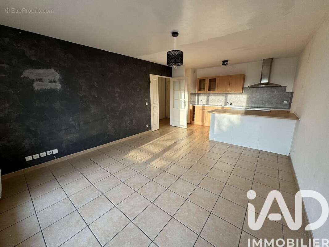 Photo 3 - Appartement à BEAUMONT-SUR-OISE