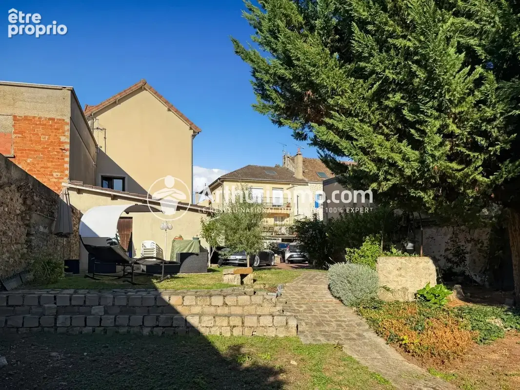 Maison de 5 pieces avec sous-sol et dependances - photo 20
