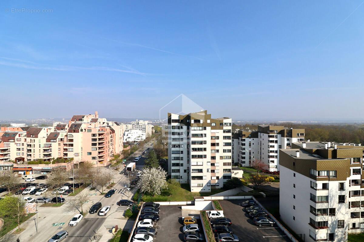 Appartement à CHAMPS-SUR-MARNE