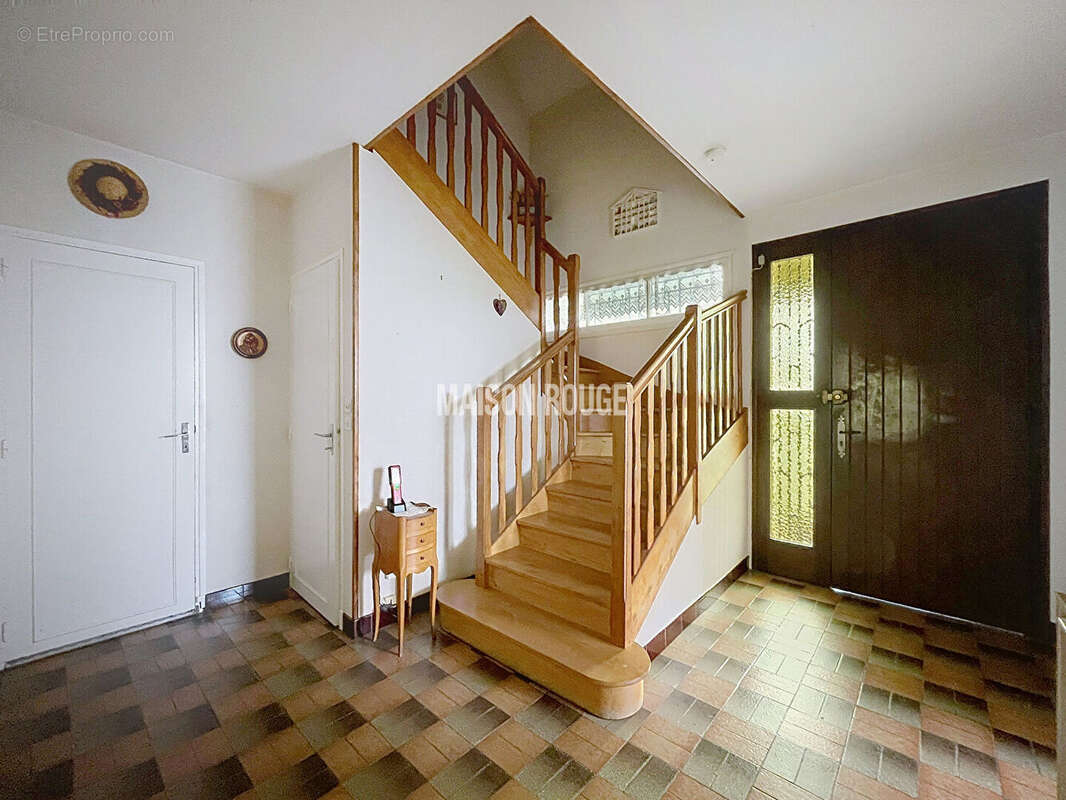 Maison à LA GOUESNIERE