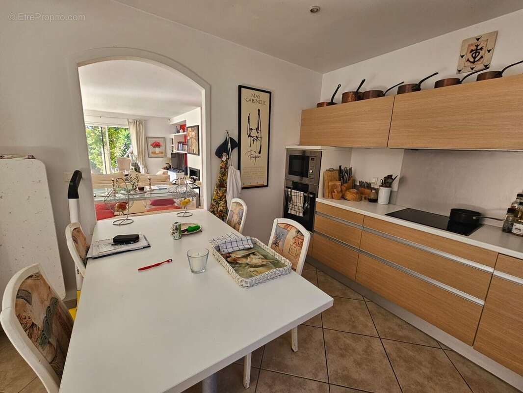 Maison 157 m² à Bouzigues  - photo 8