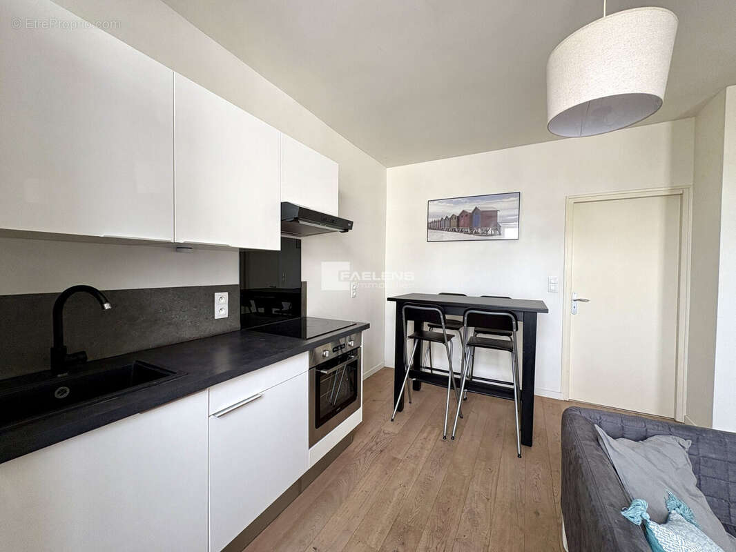 Appartement 34 m² à Lille  - photo 3