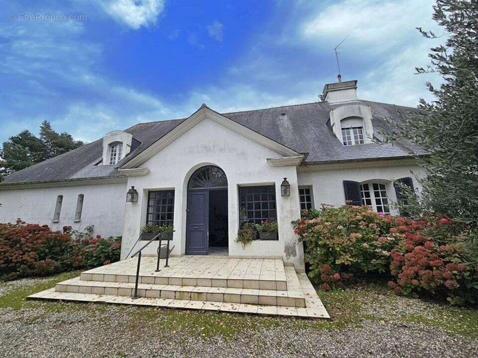 Maison à MATHIEU