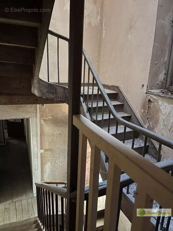 Appartement à Aigre  - photo 40