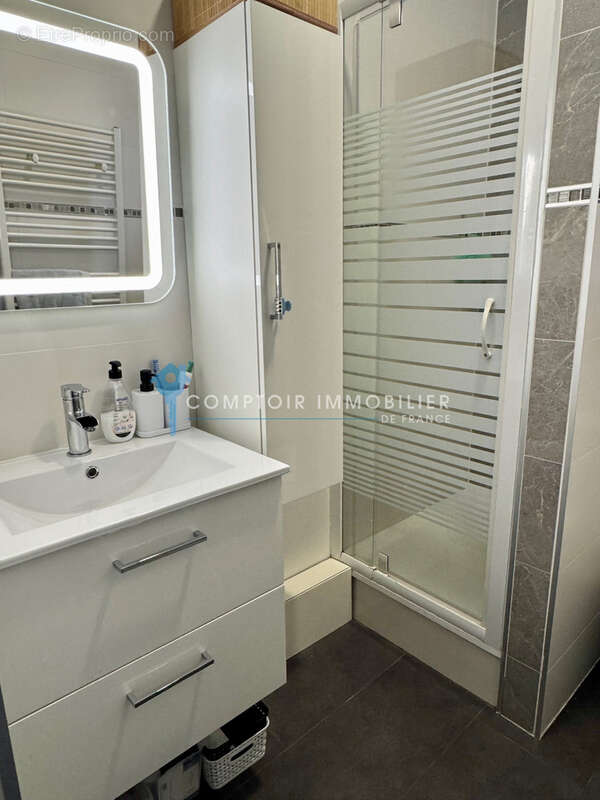 Appartement à VILLABE