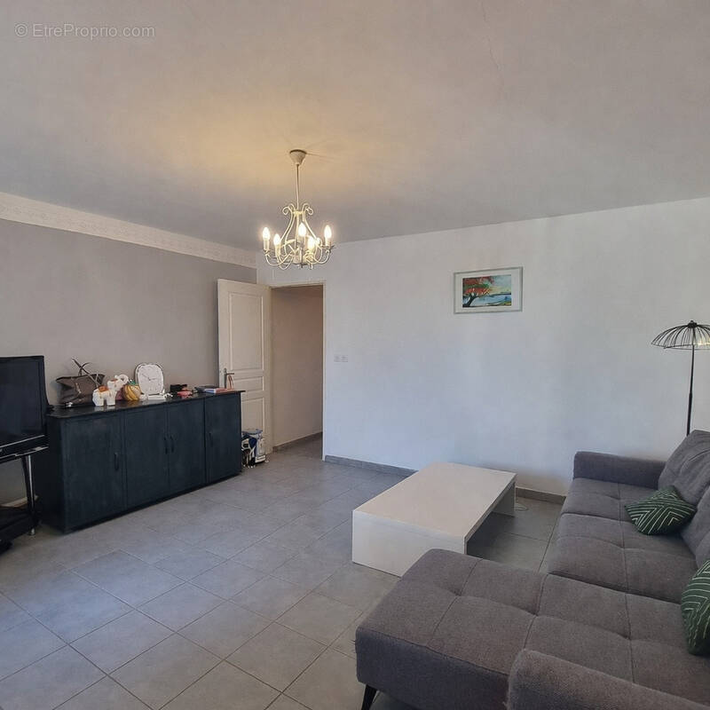 Appartement à SAINT-DENIS