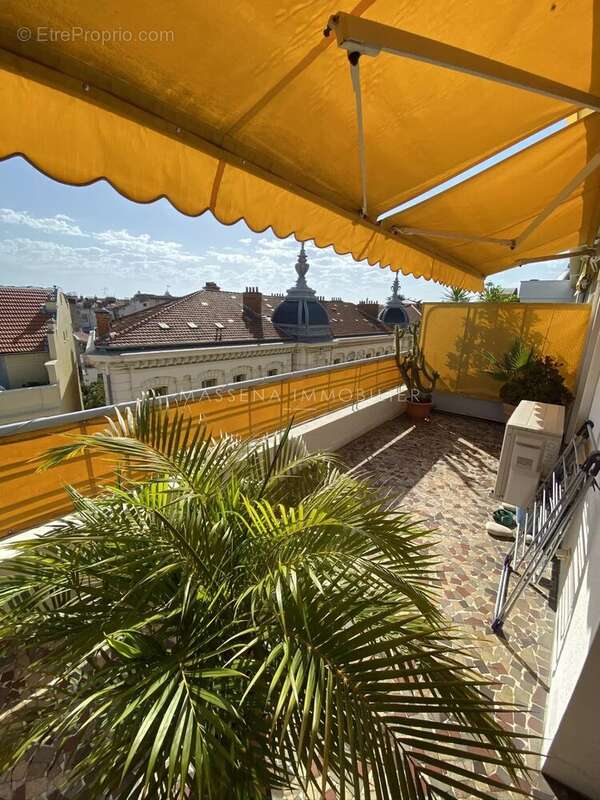 Appartement à NICE