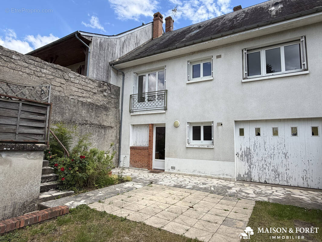 Maison à COULLONS
