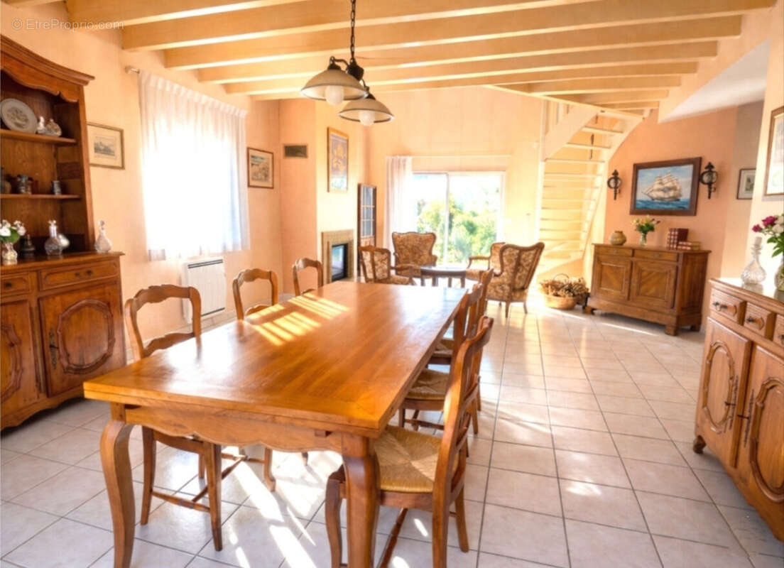 Photo 2 - Maison à SAINT-GELAIS