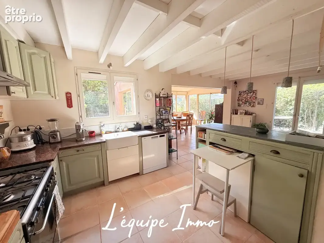 Maison familiale de 139 m2 sur un magnifique terrain de 1 214 m2   Plaisance-du-Touch - photo 5