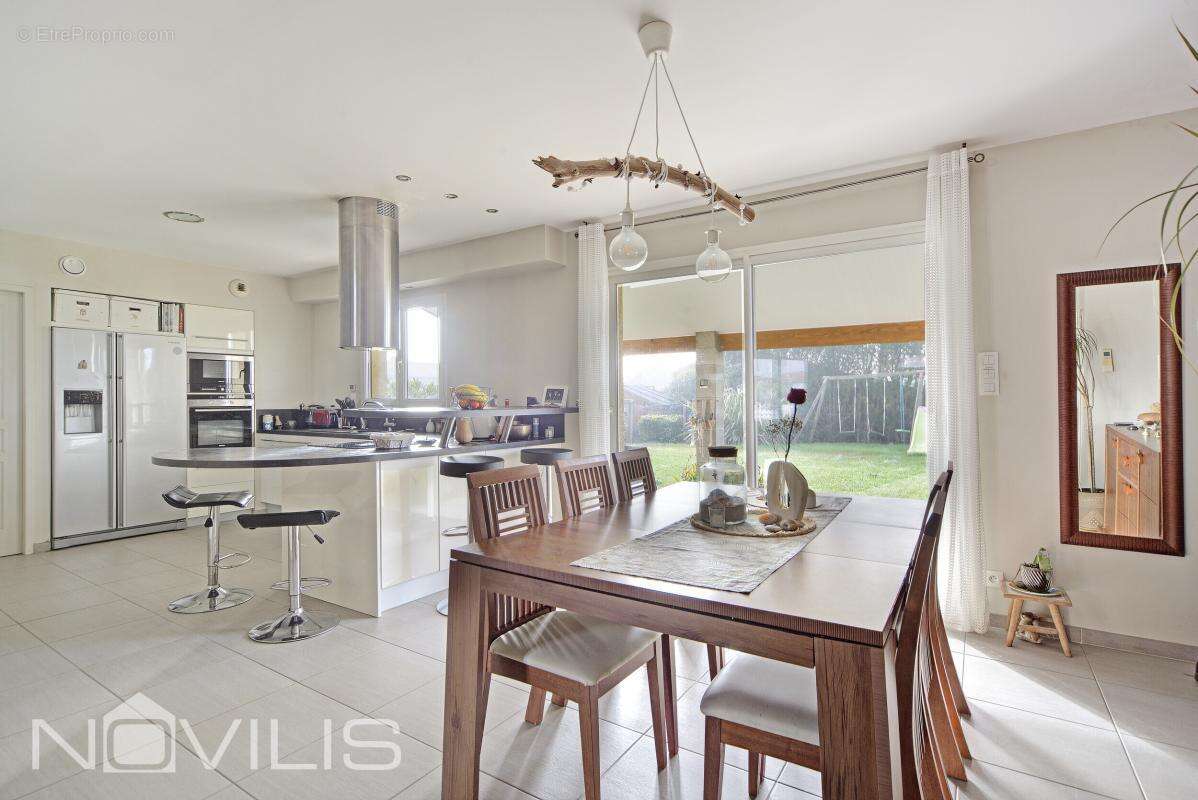 Belle et lumineuse villa t5 - photo 5