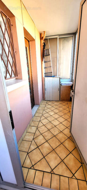 Appartement à FREJUS