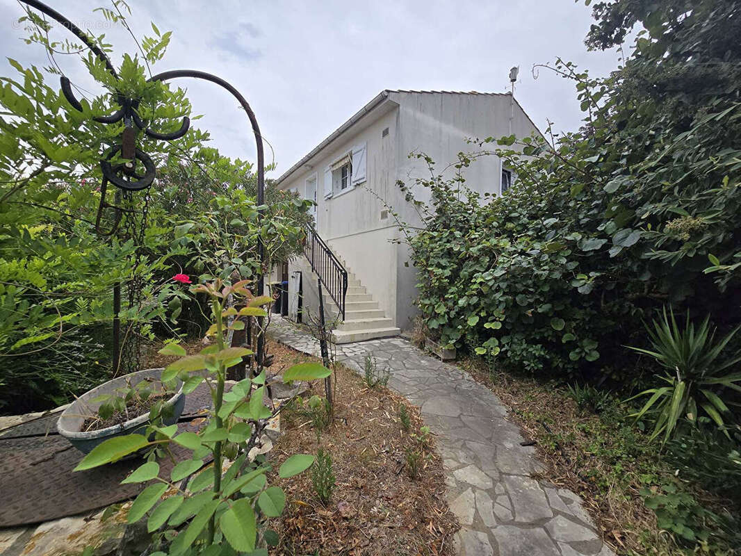 Maison Perigny - photo 11