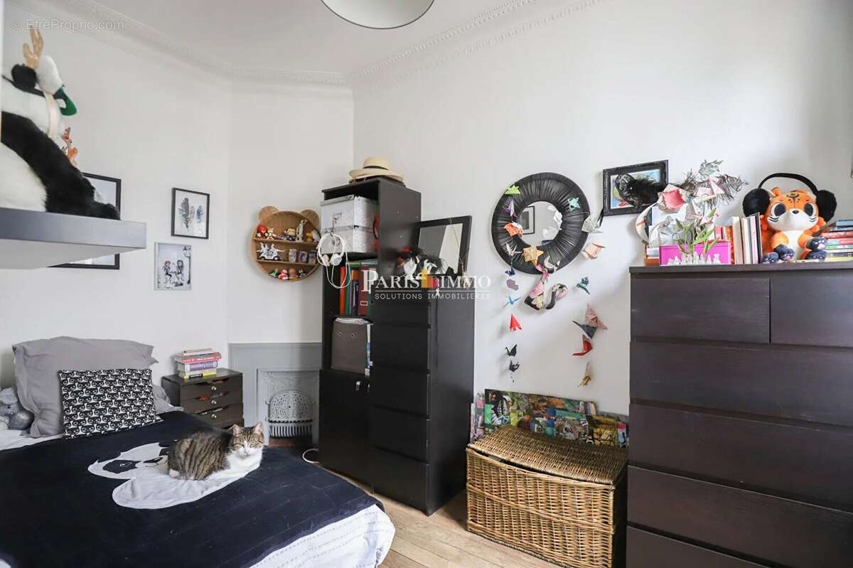 Appartement à PARIS-18E