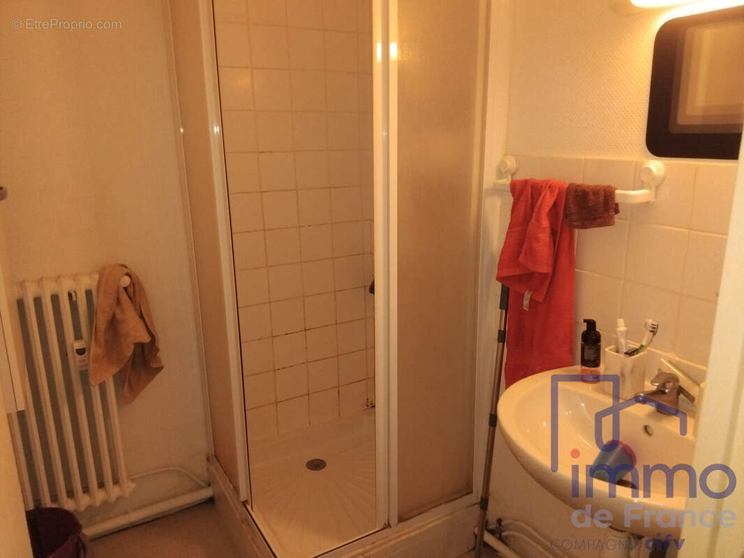 Appartement à SAINT-ETIENNE