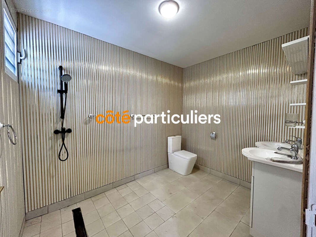 Maison à SAINTE-ROSE