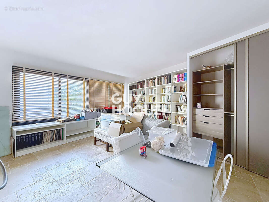 Maison à MOUANS-SARTOUX