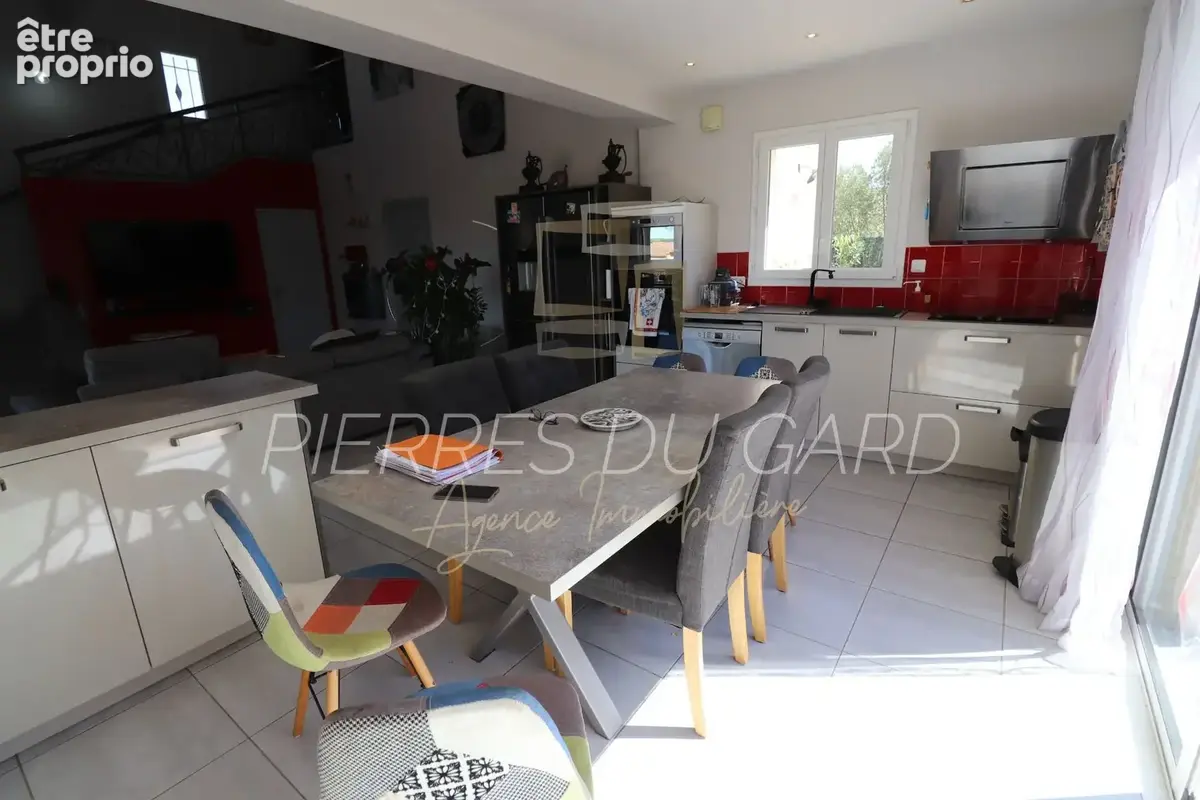 Maison 91 m² à vendre à Uzes (30700) - photo 7