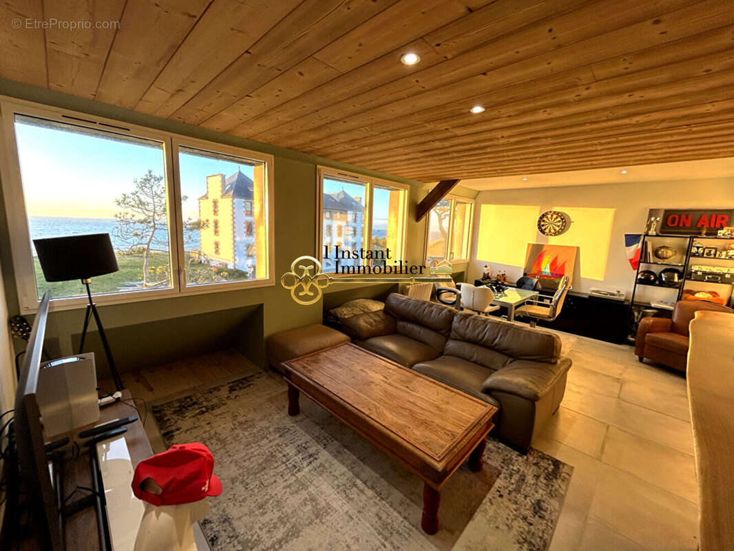 Appartement à SANTEC