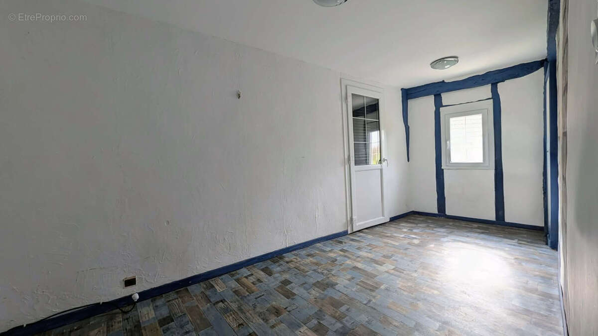 Maison à LILLEBONNE