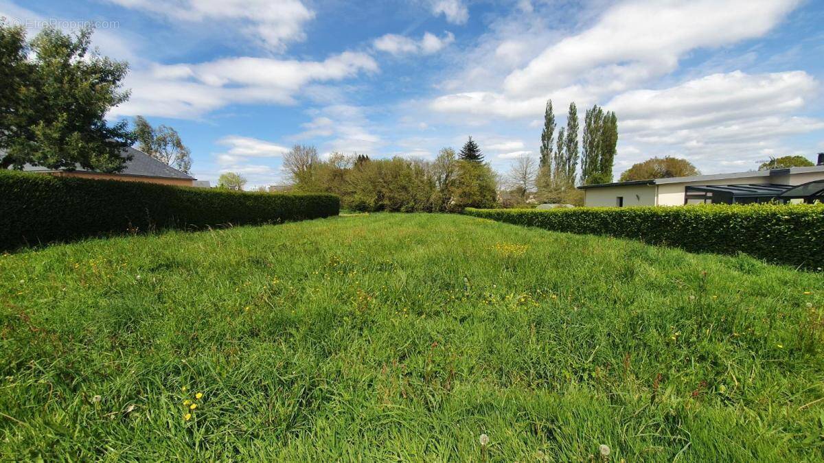 Photo Terrain à Spezet au prix de 18 900€
