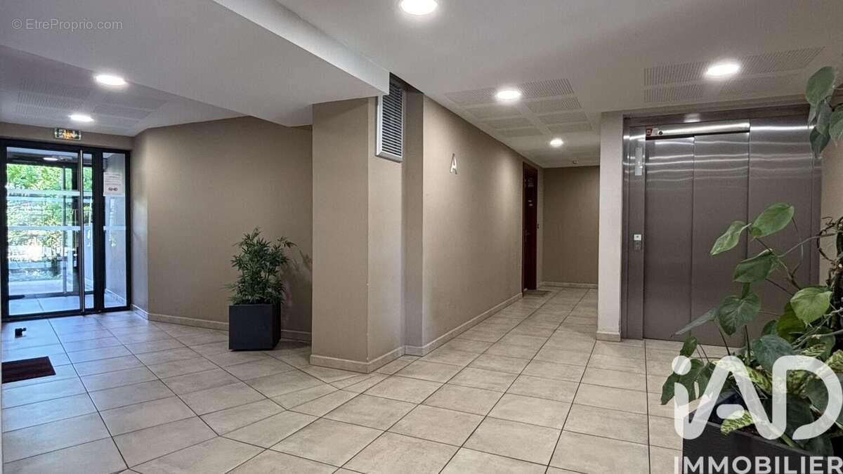 Photo 9 - Appartement à AUBAGNE