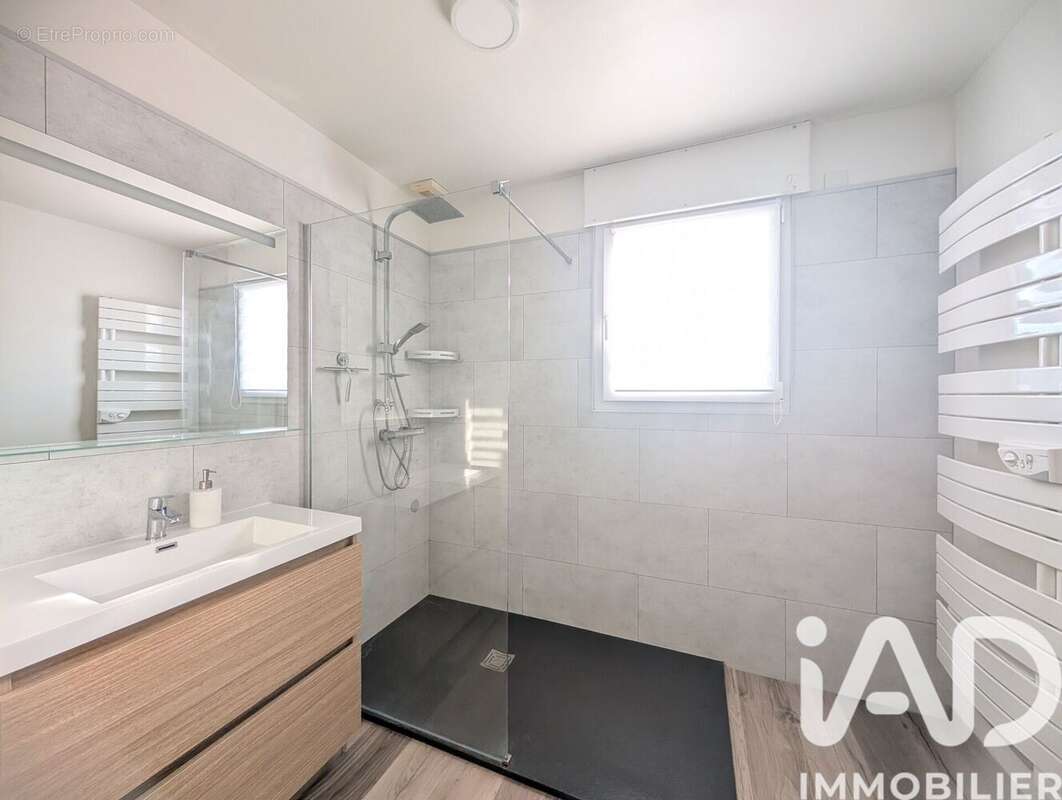 Photo 8 - Maison à SAINT-HILAIRE-LES-PLACES