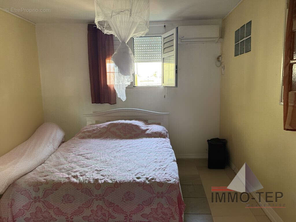 Appartement à BAIE-MAHAULT