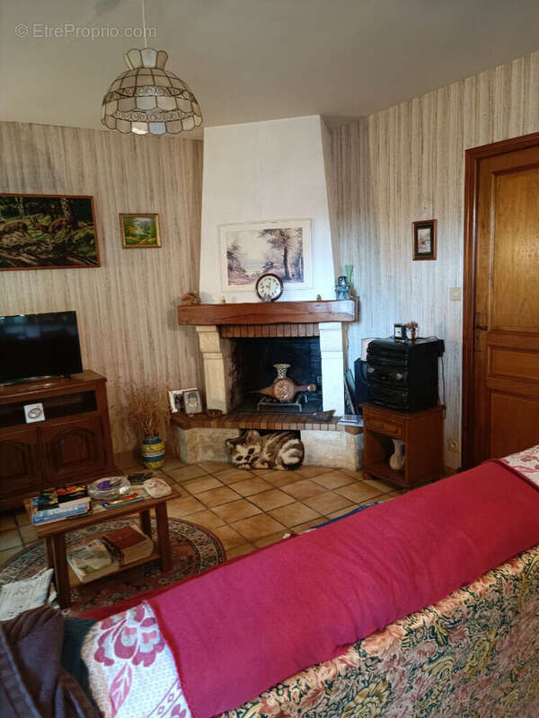 Maison à CHAMPDOLENT
