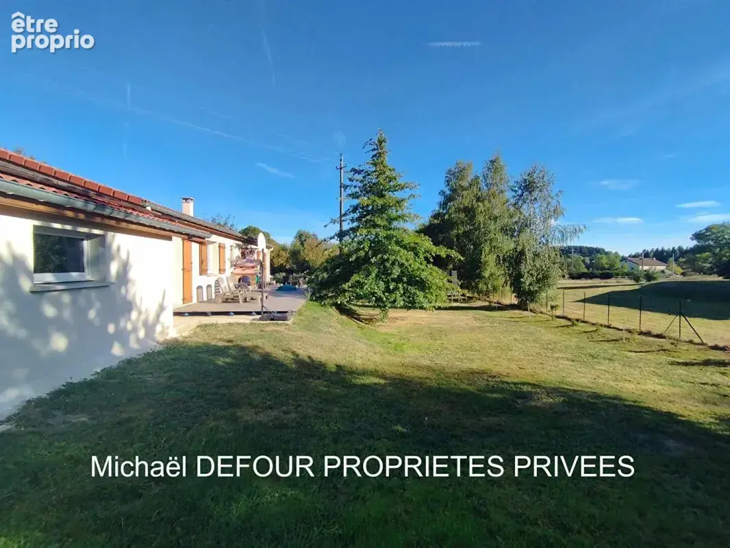 Raucoules 43290 maison plain-pied 115 m² habitables 4 chambres, bureau et garage sur 1261 m² de terrain - photo 2