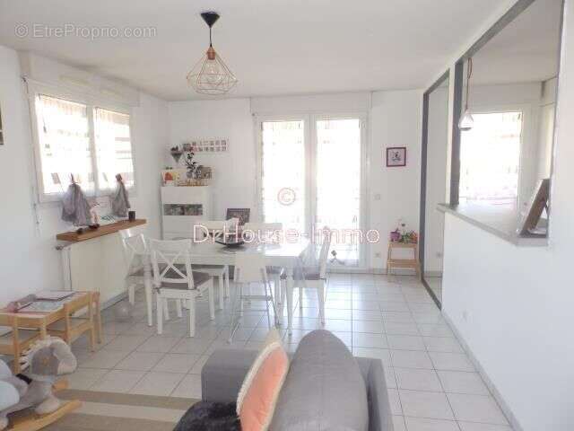 Appartement à SAINT-MARTIN-D&#039;HERES