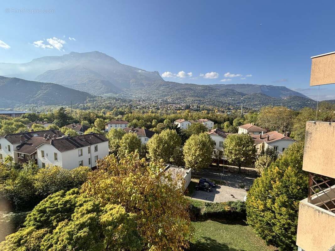 Appartement à ECHIROLLES