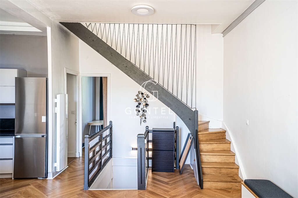 Appartement à SAINT-CYR-AU-MONT-D'OR