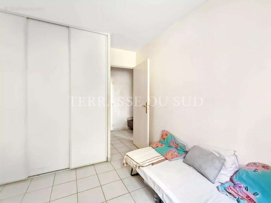 Vente Appartement 3 Pièces 70 m2 avec 50 m2 de Terrasse et Jardin - Chateau Gombert - Marseille 13 - photo 16