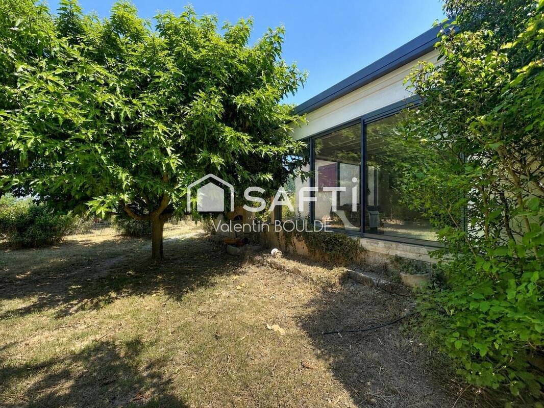 Photo 1 - Maison à TRETS