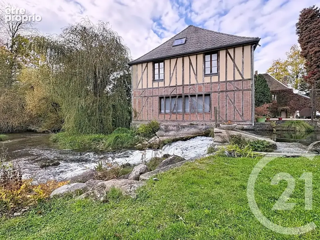 Maison 40 pièces 738 m² à vendre à Estissac (10190) - photo 3
