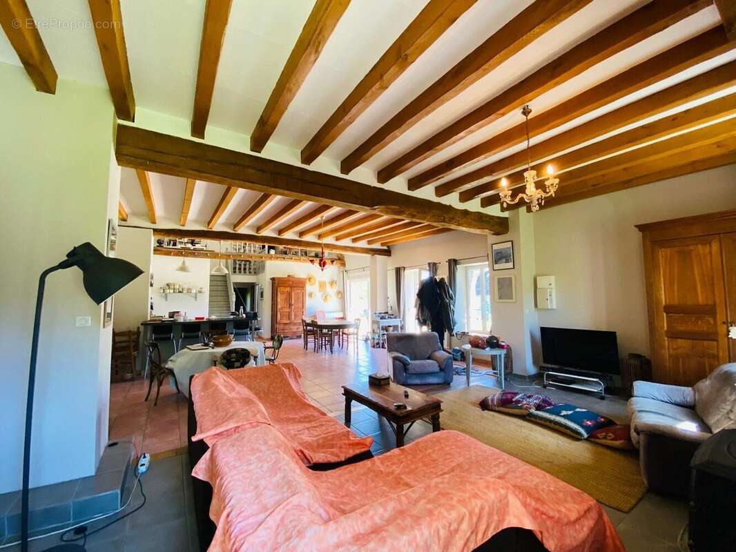 Maison à CHAUMOT