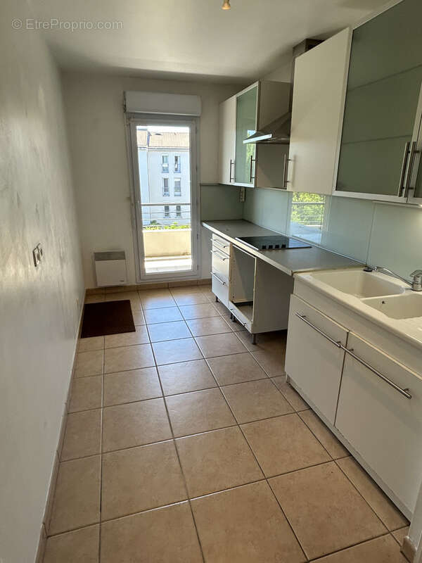 Appartement à MARSEILLE-12E