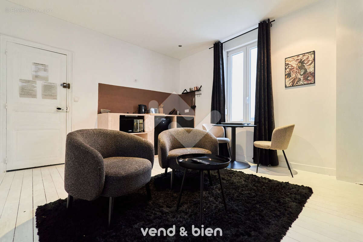 Appartement à MAGENTA