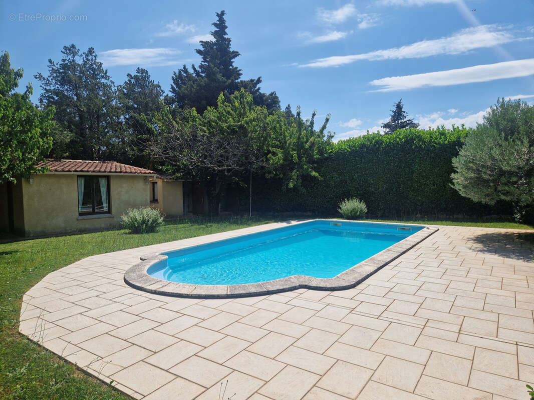 Villa hors lotissement, au calme. - photo 8