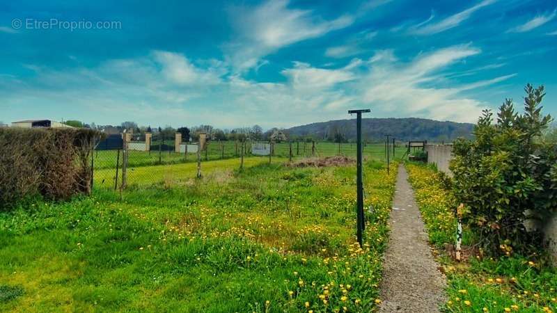Maison à SIVRY-SUR-MEUSE