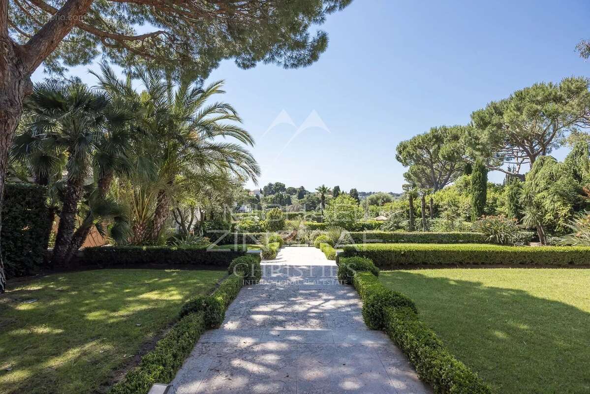 Maison à ANTIBES