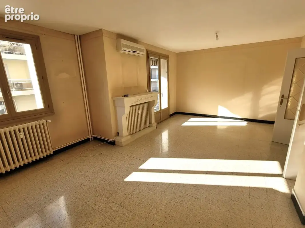 Appartement proche gare avec parking et garage - 3 pièces - 70 m² - photo 2