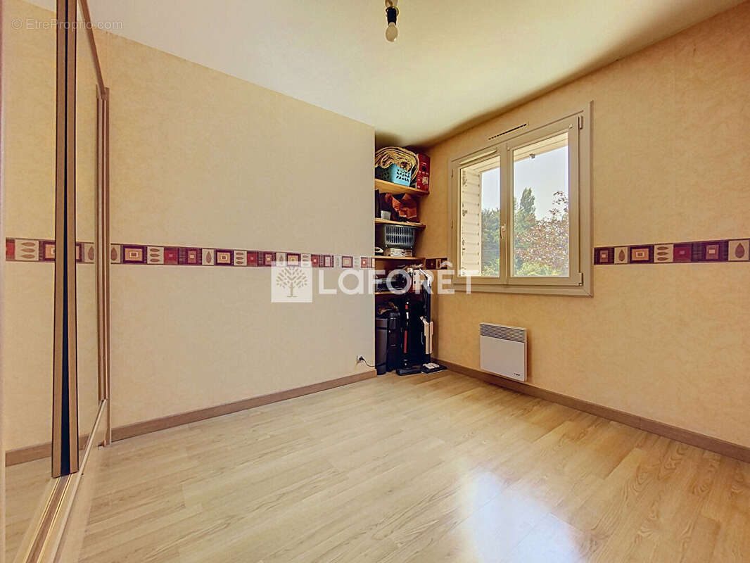 Maison La Seguiniere 7 pièce(s) 88 m2 - photo 8