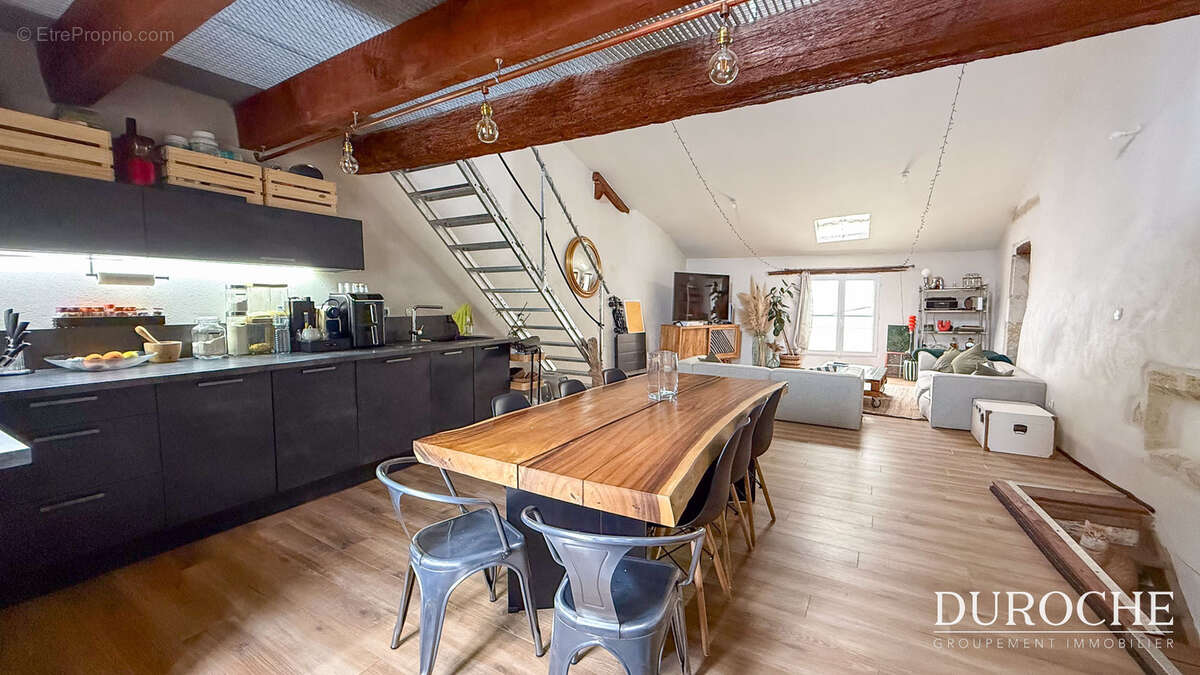 Maison à ROQUEMAURE